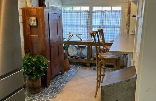 Allandale House | Tidal Mist Cottage on the River