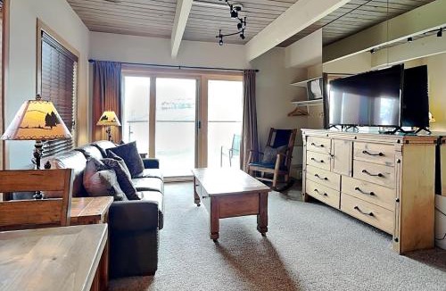 Snowmass Village House | Timberline Condominiums Studio Deluxe Unit 218