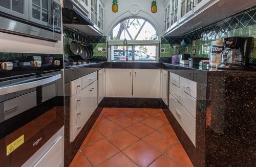 Playacar Villa | Tired of being stressed? Try the sea/pool/cenote/sun therapy! Huge villa for 15