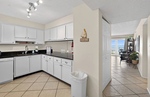 Satellite Beach Condo | Top Floor Oceanfront 2BR w/Balcony at Paradise Beach Club, Unit 447