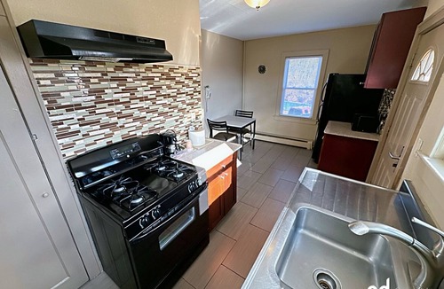 Three Bridges Hotel | Travel Inn & Suites
