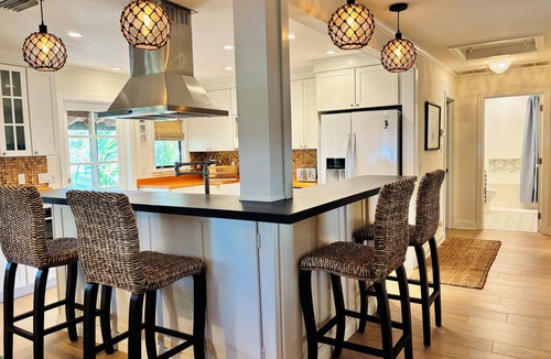 Rocky Point Apartment | Tropical 2BR Oasis w/Pool/Kayaks/Bikes/Grill