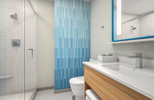 Saltillo Hotel | Tru by Hilton Saltillo