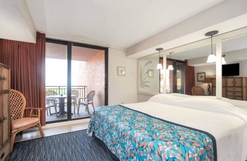 Indian Harbour Beach Resort | Two Bedroom, Ocean Front, Luxury Condo, Indian Harbour Beach, FL 3936256