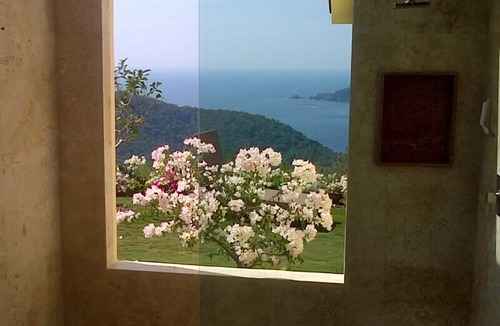 Cerro del Vigia Villa | UNIQUE BALINESSE HOUSE ,AMAZING VIEWS OVER THE OCEAN AND ZIHUATANEJO BAY
