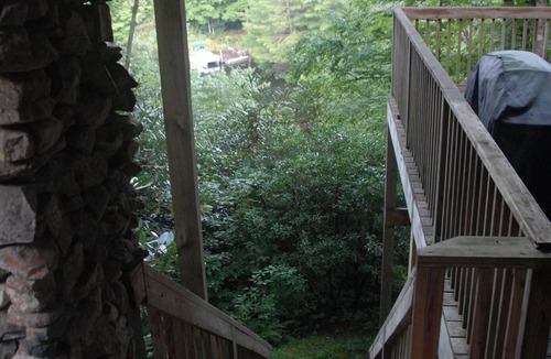 Sapphire Cottage | Unplug, hike, fish, kayak & relax. Reconnect with nature at our quiet cabin