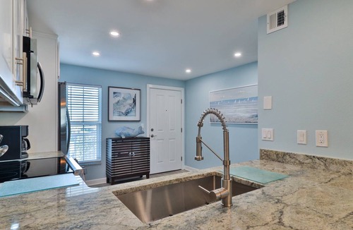 Point East Condo | Updated Oceanview Condo with brand new furniture and Linens