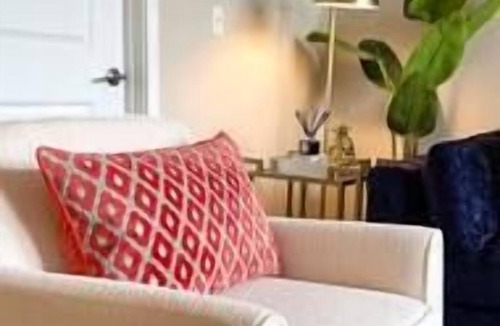 McLean Condo | Upscale Luxury | Tysons | Balcony | Prime Location