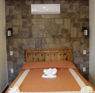 Lomas de Mazatlan Hotel | Venados Inn