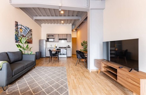 Zona Rosa Apartment | VH | Great Location @Roma. Designed Loft | 313