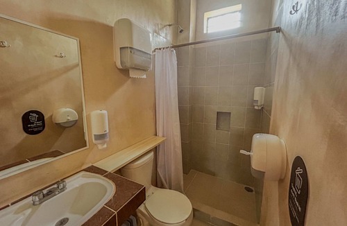 Brisas de Zicatela Hostel | Viajero Puerto Escondido Hostel