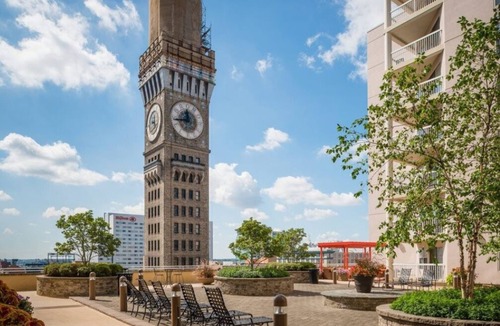 Downtown Baltimore Apartment | Victory Penthouse Retreat – Modern 2BED/2BATH