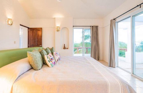 Santa Maria Huatulco Villa | Villa ∙ 3 bedrooms ∙ 10 guests