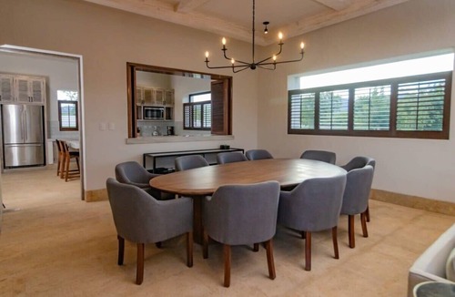 Parras de la Fuente House | Villa 4BR Pueblo Parvada
