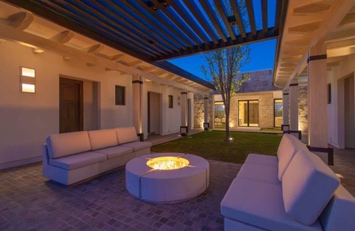 Parras de la Fuente House | Villa 6BR Pueblo Parvada