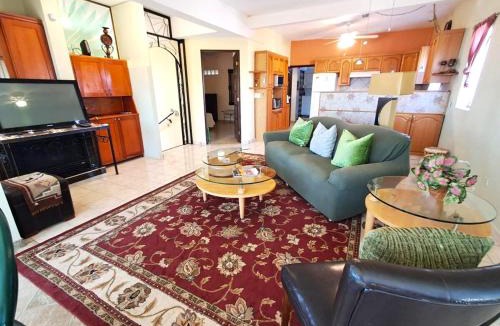 Villa Hermosa Apartment | Villa Hermosa Ocean View 2 Bed