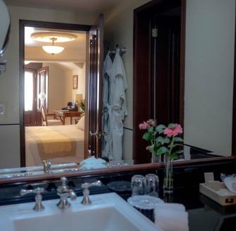 De La Presa Hotel | Villa Maria Cristina Hotel