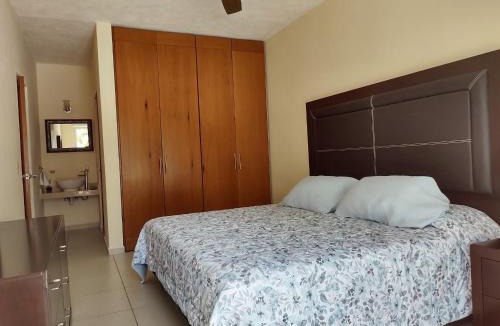 Granjas del Marques House | Villa Perfecta Zona Diamante