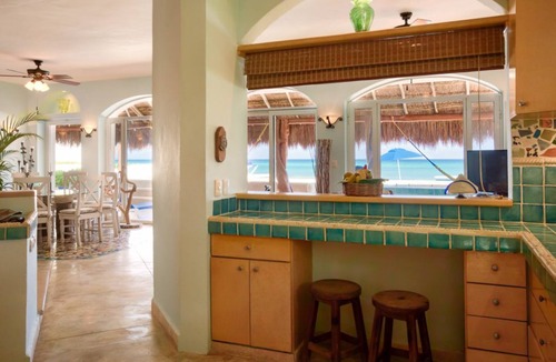 Playa del Secreto Villa | Villa Sarita, 6 Beachfront Villa with Private Pool in Gated Resort!
