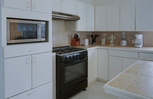 Playa del Secreto Villa | Villa Tortuga, Secluded Beach Front Condo w/Private Pool + Jacuzzi!