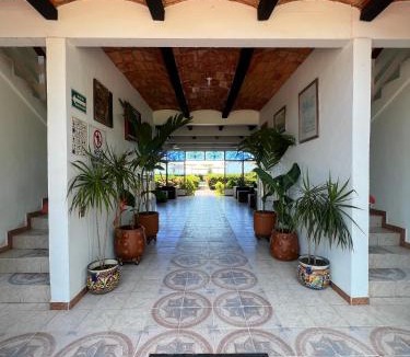 Rincon de Guayabitos Hotel | Villas El Dorado