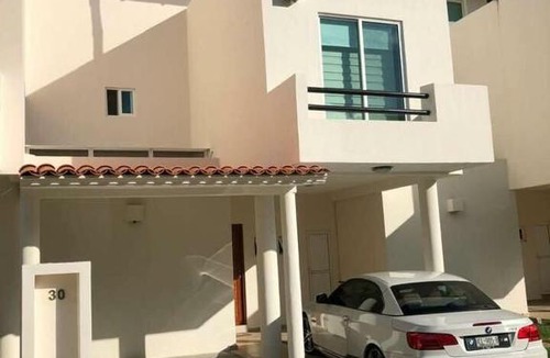 Granjas del Marques House | Villas Velato Acapulco Diamante