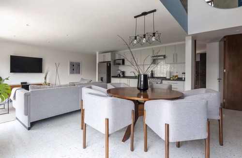 Colonia Roma Apartment | w* | Charming 2BR Duplex in Roma Norte