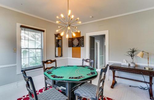 Cary House | Walkable Location! Dtwn Cary Escape w/Fire Pit