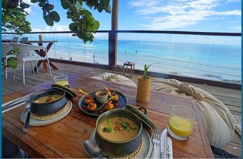 Akumal Condo | WARM AND INVITING CONDO.
