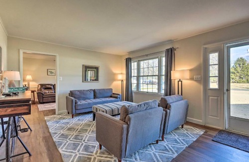 Cambridge House | Waterfront Retreat < 4 Mi to Dtwn Cambridge!