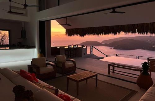 Playa Las Gatas House | Welcome to the Jungle