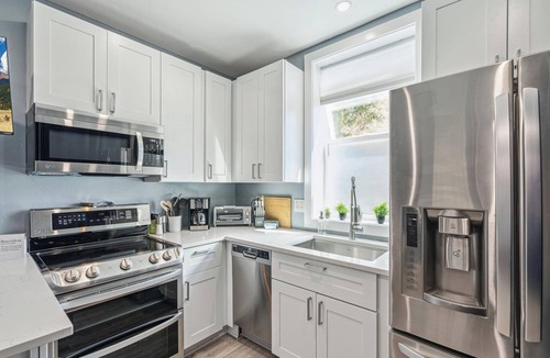 Ralston Valley Condo | West Arvada Peaceful 1-bedroom condo - New Construction, Spacious Patio & AC