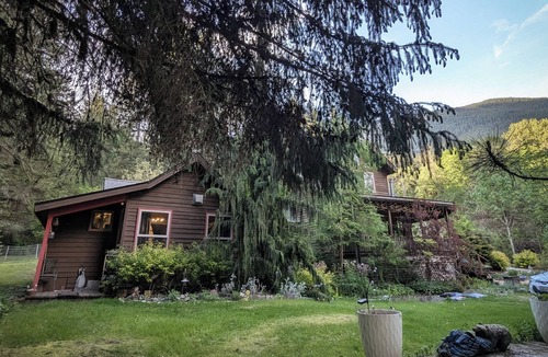 Concrete Cottage | Whimsical and cozy cottage on a homestead in the North Cascades