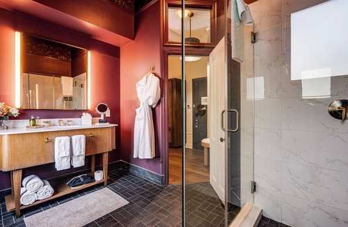 Napa Hotel | White House Napa