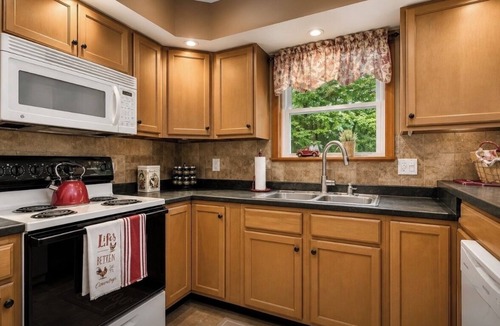 Briar Crest Woods House | WOW! Ultimate Pocono Retreat with Hot Tub, Fire Pit & Lake Access