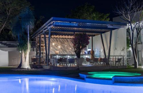 Centro Hotel | Xhiara Hotel