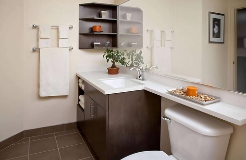 Somerset Hotel | Your Home Away From Home! Family-Friendly unit awaits! Near Buffalo Ridge Park