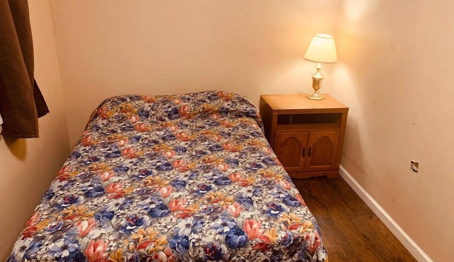 2 Bedroom Cabin|East Stroudsburg