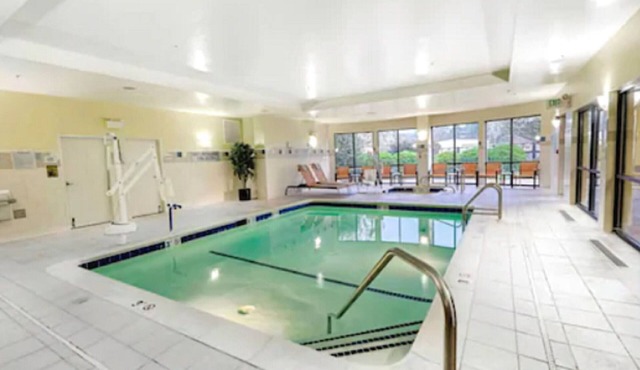 2 Queens | Courtyard Salisbury | Ocean City Day Trip, Stadium, Pool | 2 Units