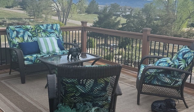 2BR Chatfield Quiet Retreat Mountain View’s W/2 Car Garage