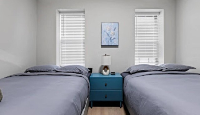 3-bedroom house in charming Brooklyn with WiFi, AC. Enjoy your stay