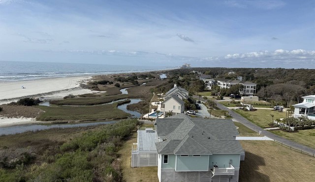 3BR/2BA Spectacular Southern View! Perfect for Families-Check Out Our Low Rates!