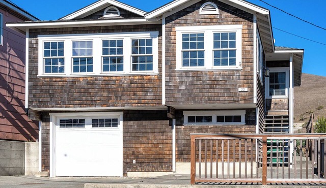 7-Min Walk to Dillon Beach! Sun&Sand~Game Room! Pup~Sea Breeze