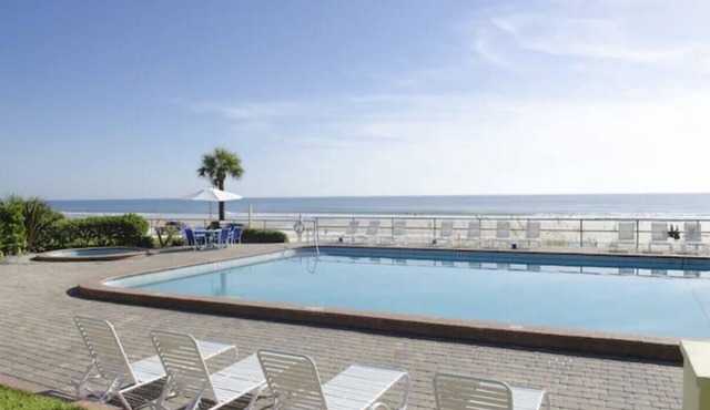 Amazing Ocean View King Bed Studio in Daytona!