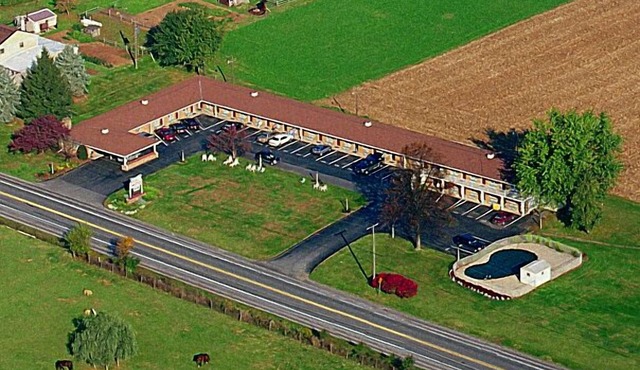 Amish Country Motel