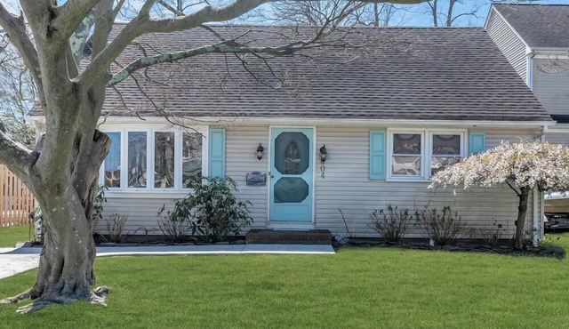 ATL604 | 4BR 2 ba "Home away from home" in the Beach! Sleeps up to 12!