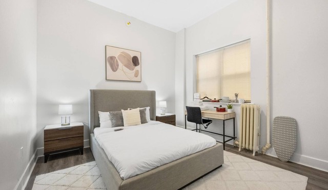 Bay Ridge Bliss: Chic Apt. in Brooklyn