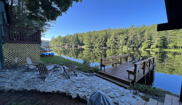 Beautiful Highlands Cabin 5 minutes to town!