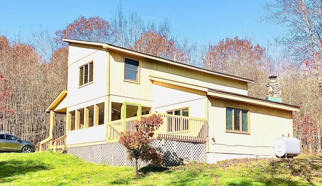 Birch Tree Lodge - Cozy Cabin Getaway in the Catskills