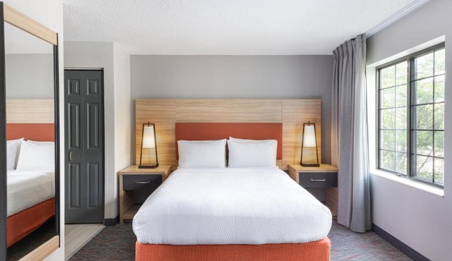 Candlewood Suites Eagan - Mall of America Area by IHG